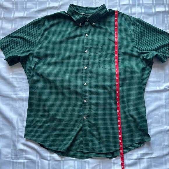 Van Heusen Green Checkered Short Sleeve Button Down Shirt - Picture 5 of 11